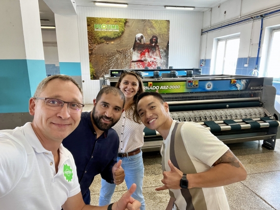 We like to welcome our customers in Protima's showroom